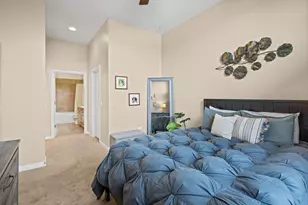 4011 N Francisco Ave, Chicago, IL 60618 - Photo 10
