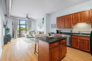 4011 N Francisco Ave, Chicago, IL 60618 - Photo 8