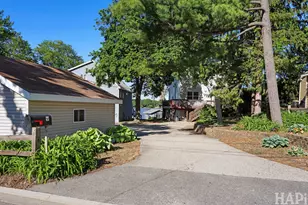 9 Lakeside Ln, Fox Lake, IL 60020 - Photo 40