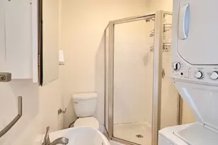 2335 W Lake St, Chicago, IL 60612 - Photo 8
