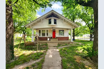 214 S Bush Avenue, Hurst, IL 62949 - Photo 1