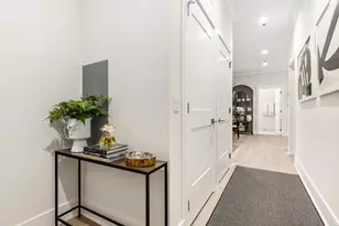 835 E Lake St, Oak Park, IL 60301 - Photo 2