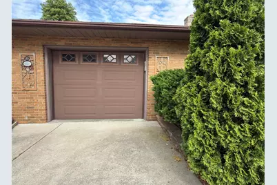 910 Catherine Street, Joliet, IL 60435 - Photo 12