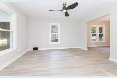 316 W Santa Fe Avenue, Toluca, IL 61369 - Photo 8