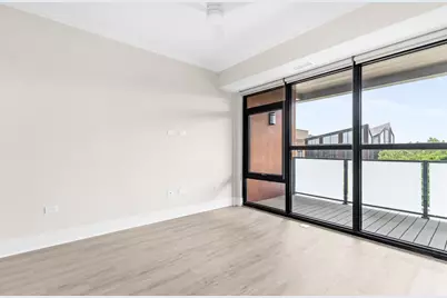 835 Lake Street #303, Oak Park, IL 60301 - Photo 8