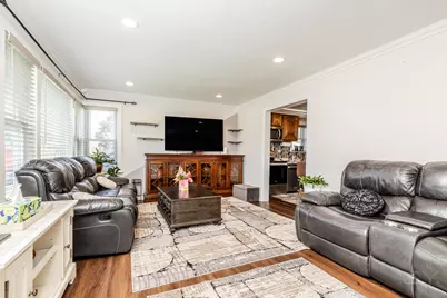 2717 N Atlantic Street, Franklin Park, IL 60131 - Photo 4