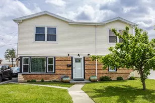 2717 N Atlantic St, Franklin Park, IL 60131 - Photo 1