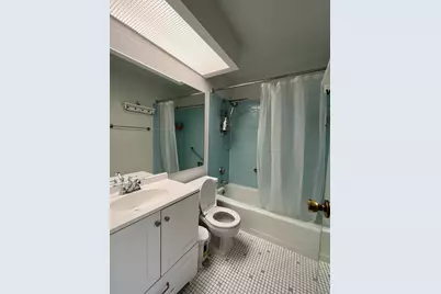 7141 N Kedzie Avenue #912, Chicago, IL 60645 - Photo 6
