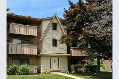 5 Cedar Court #18, Vernon Hills, IL 60061 - Photo 1