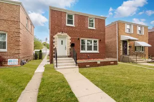 3713 S 57th Ct, Cicero, IL 60804 - Photo 2