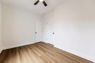 5203 S Peoria Street, Chicago, IL 60609 - Photo 10
