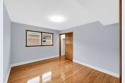 5740 N Lowell Avenue #2, Chicago, IL 60646 - Photo 10