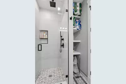 2137 W Ohio Street #1, Chicago, IL 60612 - Photo 14