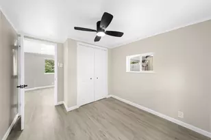 125 S College St, Batavia, IL 60510 - Photo 4