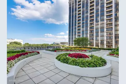 1235 S Prairie Avenue #1404, Chicago, IL 60605 - Photo 32