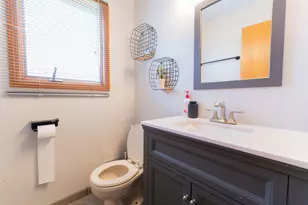 2440 Caton Crest Ct, Crest Hill, IL 60403 - Photo 10