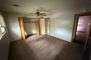 305 Seminole St, Park Forest, IL 60466 - Photo 8