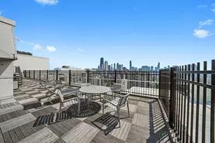 1460 N Sandburg Terrace, Chicago, IL 60610 - Photo 20