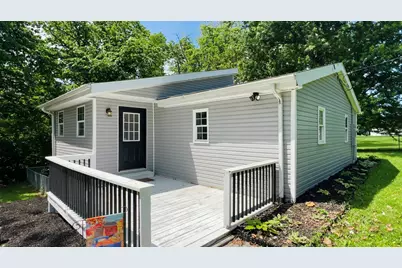 207 Hillman Street, Washington, IL 61571 - Photo 2