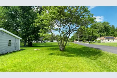 207 Hillman Street, Washington, IL 61571 - Photo 16