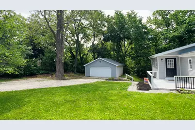 207 Hillman Street, Washington, IL 61571 - Photo 8