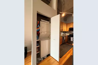 933 W Van Buren Street #823, Chicago, IL 60607 - Photo 8