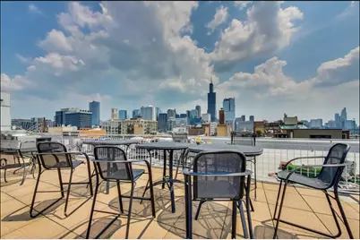 933 W Van Buren Street #823, Chicago, IL 60607 - Photo 16