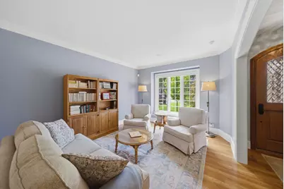 329 S Kenmore Avenue, Elmhurst, IL 60126 - Photo 4