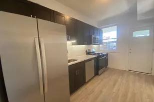 1055 W Columbia Ave, Chicago, IL 60626 - Photo 8