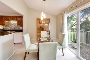 1508 Seville Ct, Wheeling, IL 60090 - Photo 4