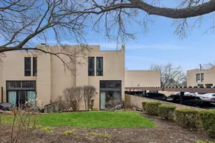 20 Oak Tree Ct, Elmhurst, IL 60126 - Photo 30