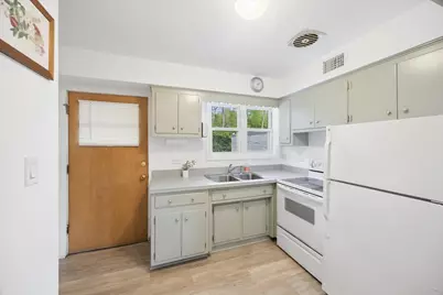 5 Garden Drive #5, La Grange Park, IL 60526 - Photo 8