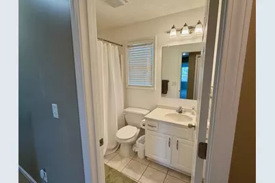 305 Prairieview Drive, Hudson, IL 61748 - Photo 24