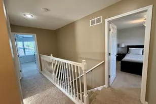 305 Prairie View Dr, Hudson, IL 61748 - Photo 16