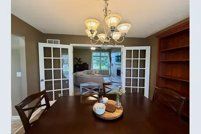 305 Prairieview Drive, Hudson, IL 61748 - Photo 8