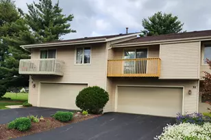 4657 High Point Dr, Rockford, IL 61114 - Photo 2