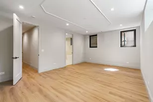 822 W Aldine Ave, Chicago, IL 60657 - Photo 14