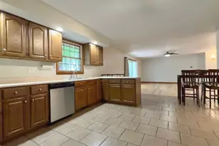 704 Wesley Ave, Savoy, IL 61874 - Photo 54