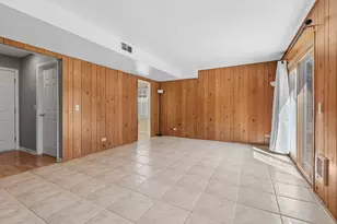 917 Shambliss Ln, Buffalo Grove, IL 60089 - Photo 18