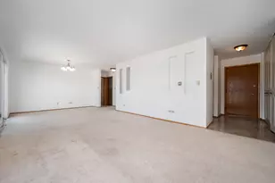 7225 W Higgins Ave, Chicago, IL 60656 - Photo 4