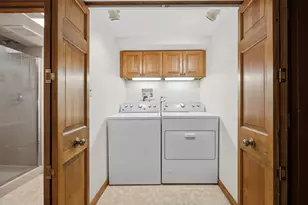 27W231 Bolles Ave, Winfield, IL 60190 - Photo 22