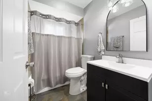 167 Ridgewood Ave, Bensenville, IL 60106 - Photo 12