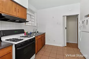 3018 W Gunnison St, Chicago, IL 60625 - Photo 6