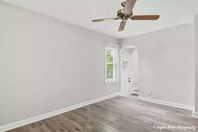 2618 Kashmiri Avenue, McHenry, IL 60050 - Photo 12