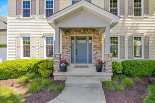 1252 Walsh Dr, Yorkville, IL 60560 - Photo 4