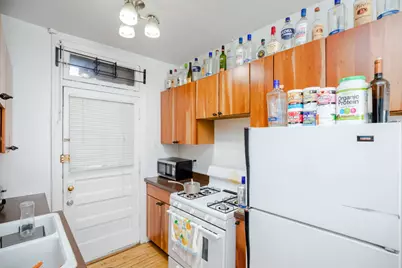 3808 W Irving Park Road #13, Chicago, IL 60618 - Photo 8