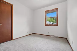 2710 E Washington St, Bloomington, IL 61704 - Photo 10