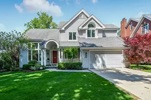 616 S Stough St, Hinsdale, IL 60521 - Photo 1