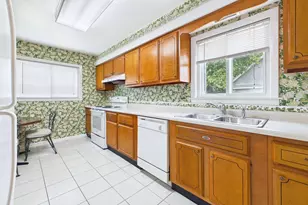 921 N Harold Ave, Melrose Park, IL 60164 - Photo 14