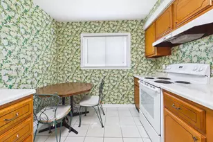 921 N Harold Ave, Melrose Park, IL 60164 - Photo 16